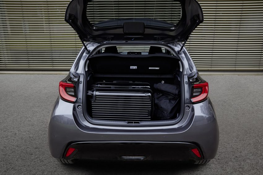 2022 Mazda 2 Hybrid - Trunk Wallpaper 850x567 #23