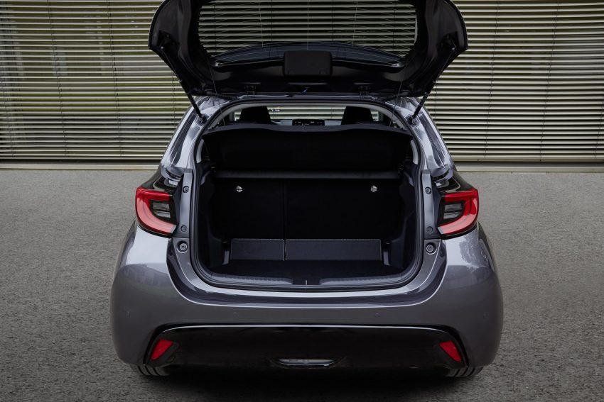 2022 Mazda 2 Hybrid - Trunk Wallpaper 850x567 #27