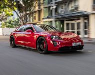 2022 Porsche Taycan GTS Sport Turismo - Front Three-Quarter Wallpaper 190x150