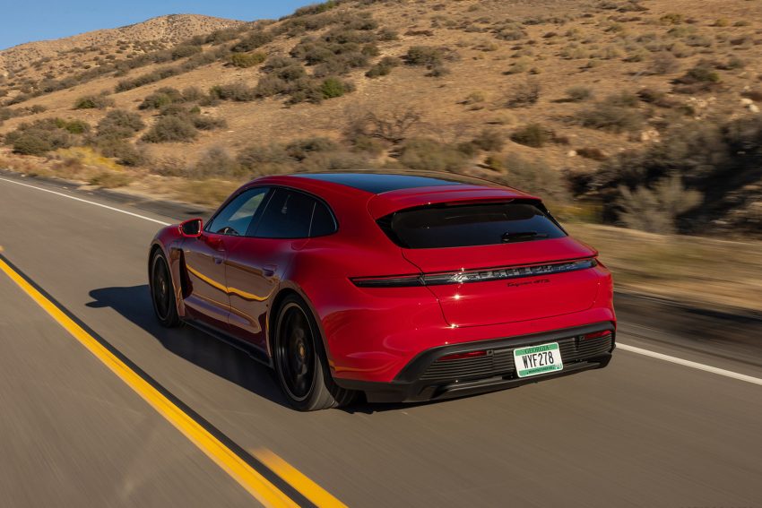 2022 Porsche Taycan GTS Sport Turismo - Rear Three-Quarter Wallpaper 850x567 #10