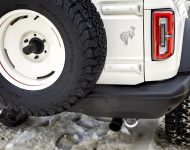 2021 Ford Bronco Pope Francis Center Edition - Detail Wallpaper 190x150