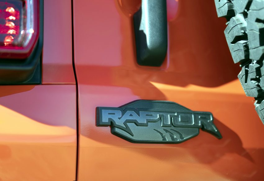 2022 Ford Bronco Raptor - Badge Wallpaper 850x582 #32
