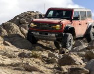 2022 Ford Bronco Raptor - Front Three-Quarter Wallpaper 190x150