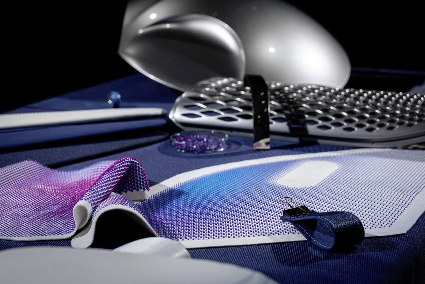2022 Mercedes-Benz Vision EQXX - Biotechnology-based and certified-vegan silk-like fabric Wallpaper 850x567 #129