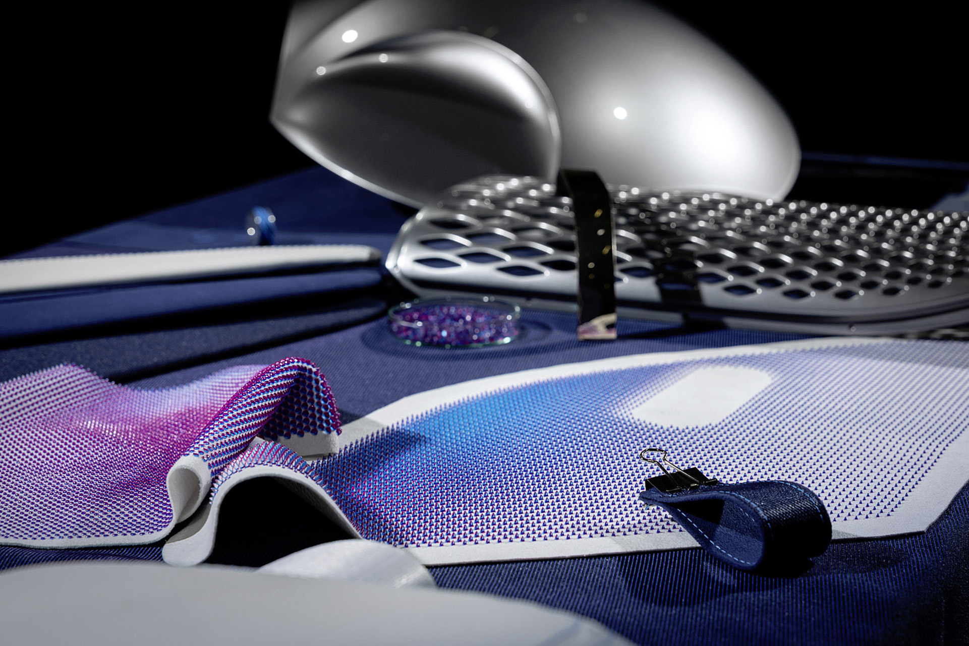 Download 2022 Mercedes-Benz Vision EQXX - Biotechnology-based and certified-vegan silk-like fabric HD Wallpaper 1921x1281 #129