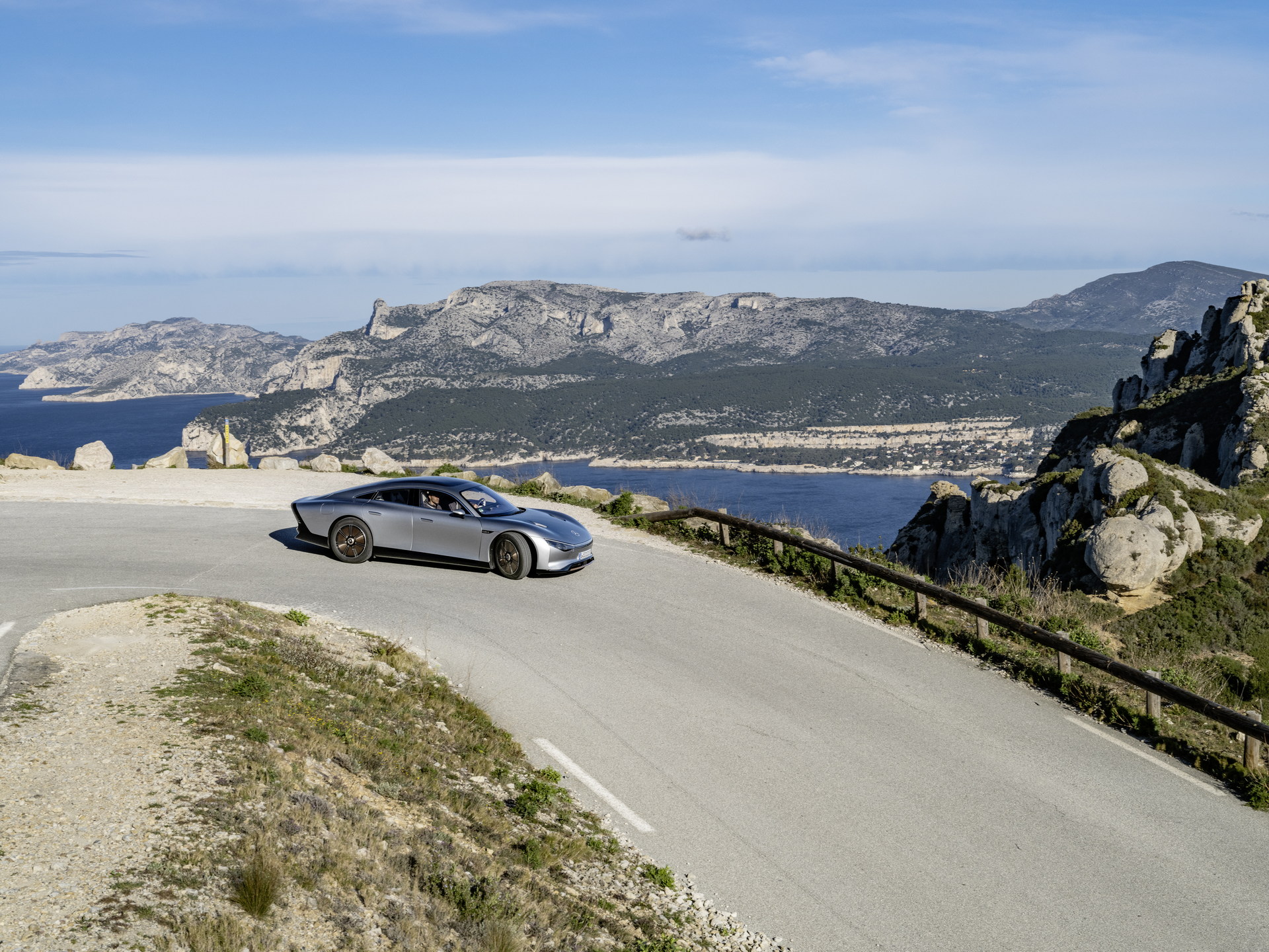Download 2022 Mercedes-Benz Vision EQXX - Front Three-Quarter HD Wallpaper 1920x1440 #22