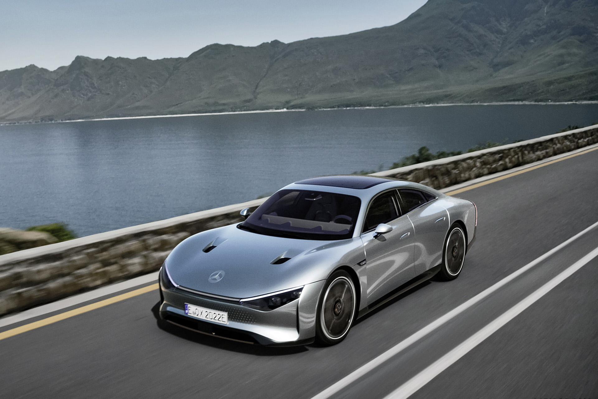 Download 2022 Mercedes-Benz Vision EQXX - Front Three-Quarter HD Wallpaper 1921x1281 #1