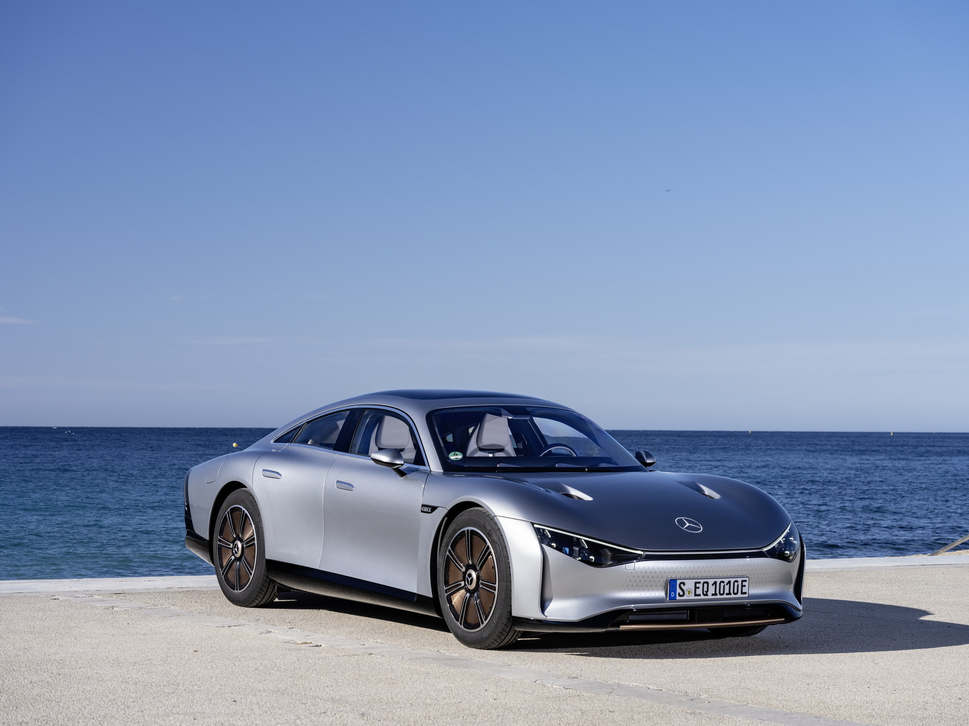 Download 2022 Mercedes-Benz Vision EQXX - Front Three-Quarter HD Wallpaper 1920x1440 #28