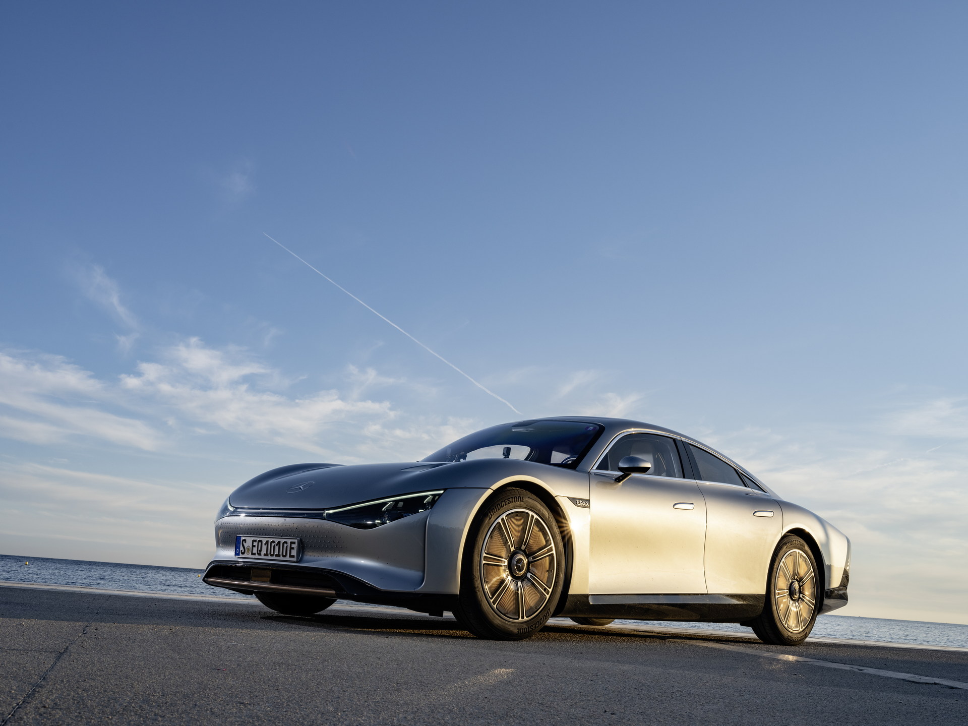 Download 2022 Mercedes-Benz Vision EQXX - Front Three-Quarter HD Wallpaper 1920x1440 #39