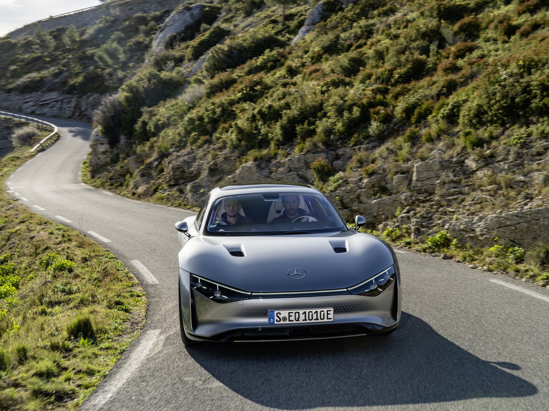 Download 2022 Mercedes-Benz Vision EQXX - Front HD Wallpaper 1920x1440 #5