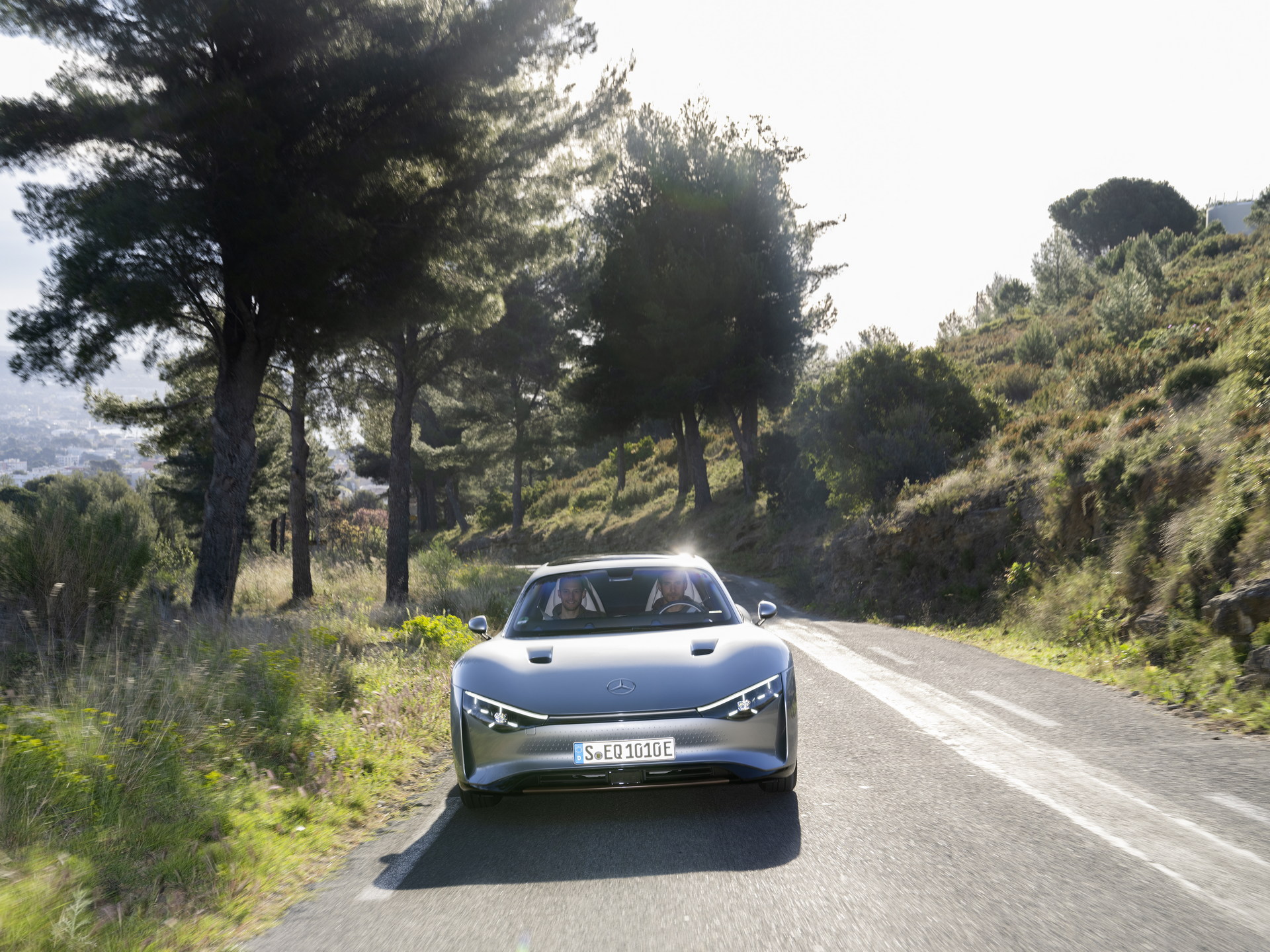 Download 2022 Mercedes-Benz Vision EQXX - Front HD Wallpaper 1920x1440 #19