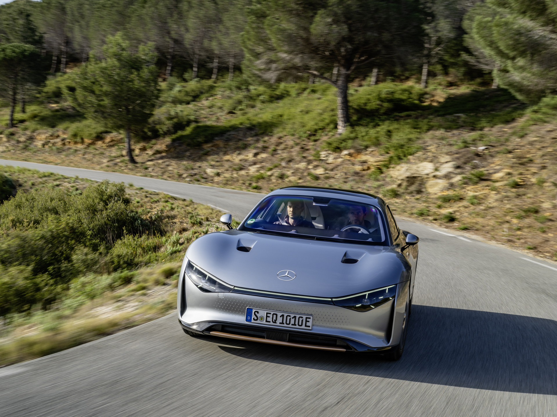 Download 2022 Mercedes-Benz Vision EQXX - Front HD Wallpaper 1920x1440 #8