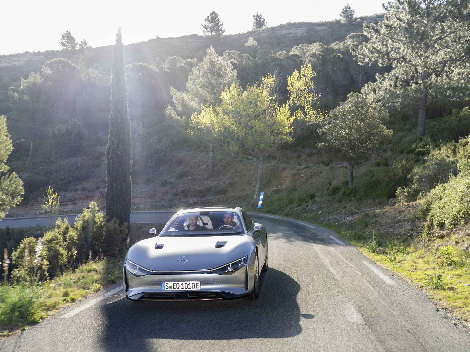Download 2022 Mercedes-Benz Vision EQXX - Front HD Wallpaper 1920x1440 #20