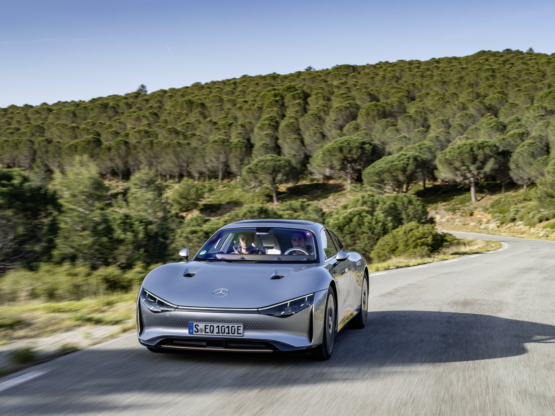 Download 2022 Mercedes-Benz Vision EQXX - Front HD Wallpaper 1920x1440 #9