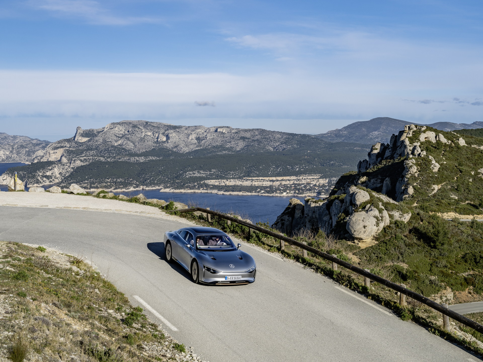 Download 2022 Mercedes-Benz Vision EQXX - Front HD Wallpaper 1920x1440 #23