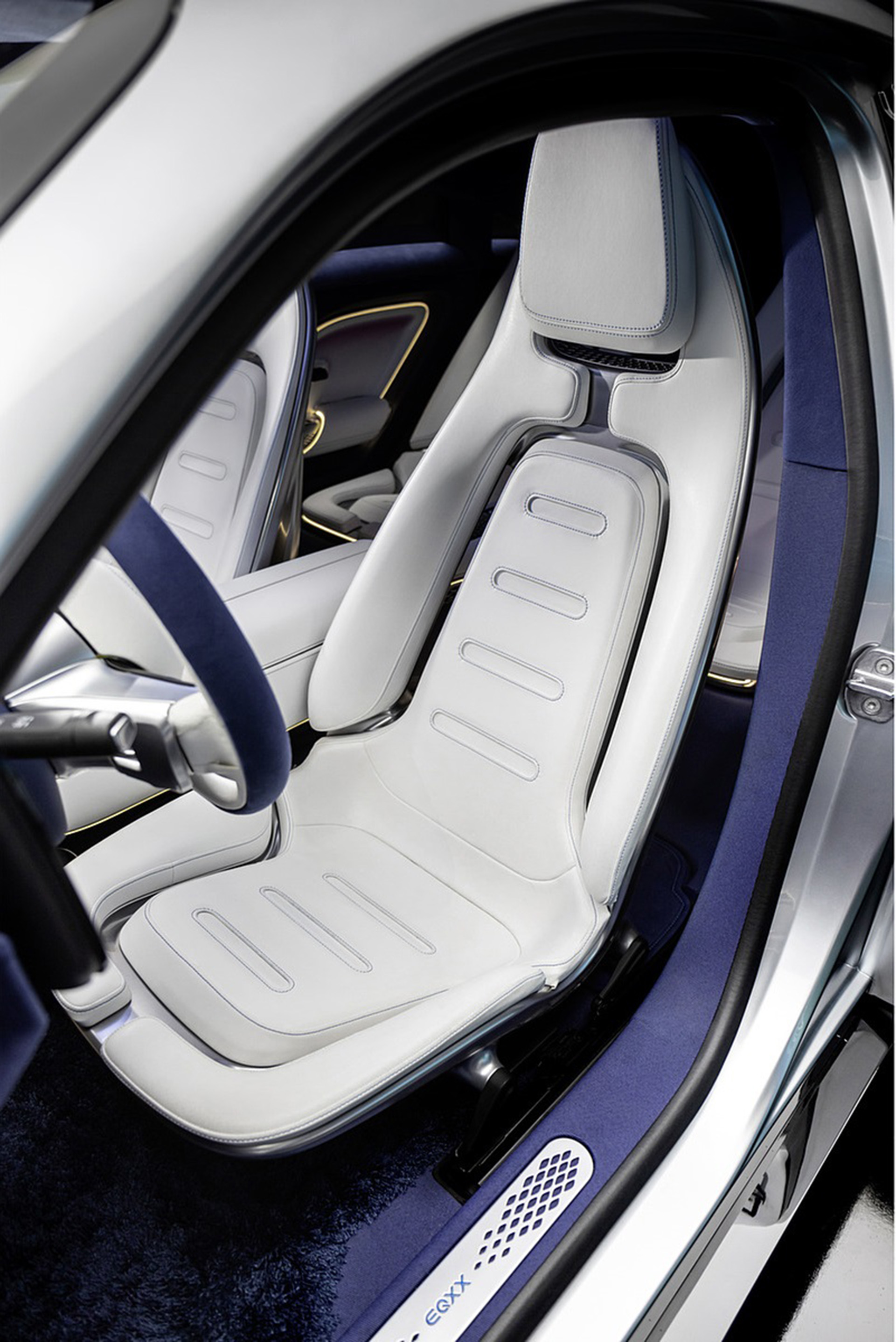 Download 2022 Mercedes-Benz Vision EQXX - Interior, Seats HD Phone Wallpaper 1921x2878 #112