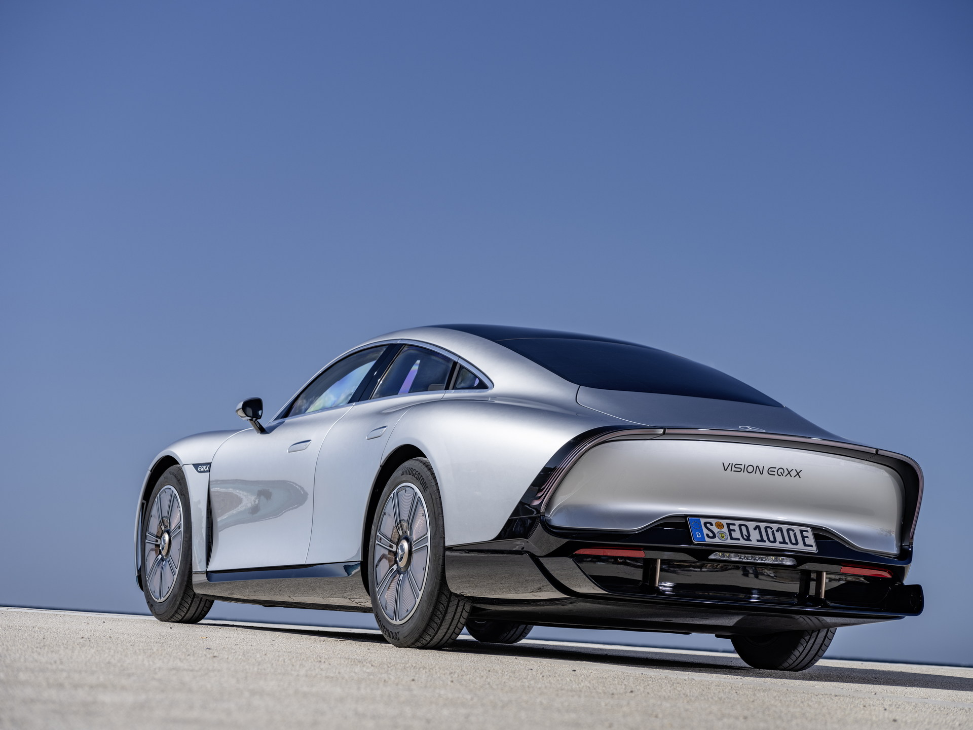 Download 2022 Mercedes-Benz Vision EQXX - Rear Three-Quarter HD Wallpaper 1920x1440 #31