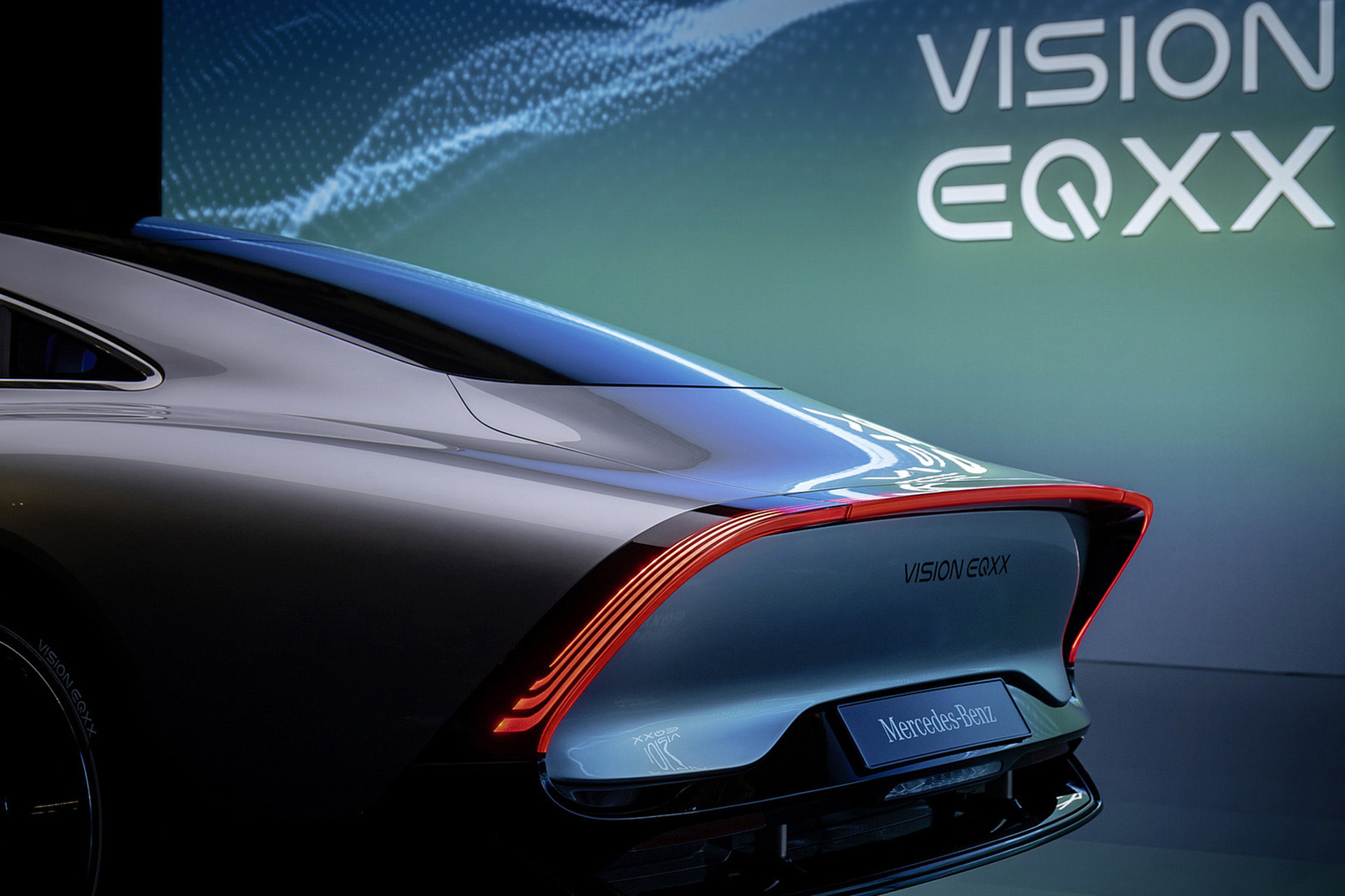 Download 2022 Mercedes-Benz Vision EQXX - Tail Light HD Wallpaper 1921x1280 #98