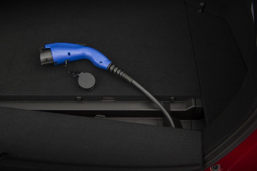 2022 Toyota Prius Prime - Charging Connector Wallpaper 850x567 #31