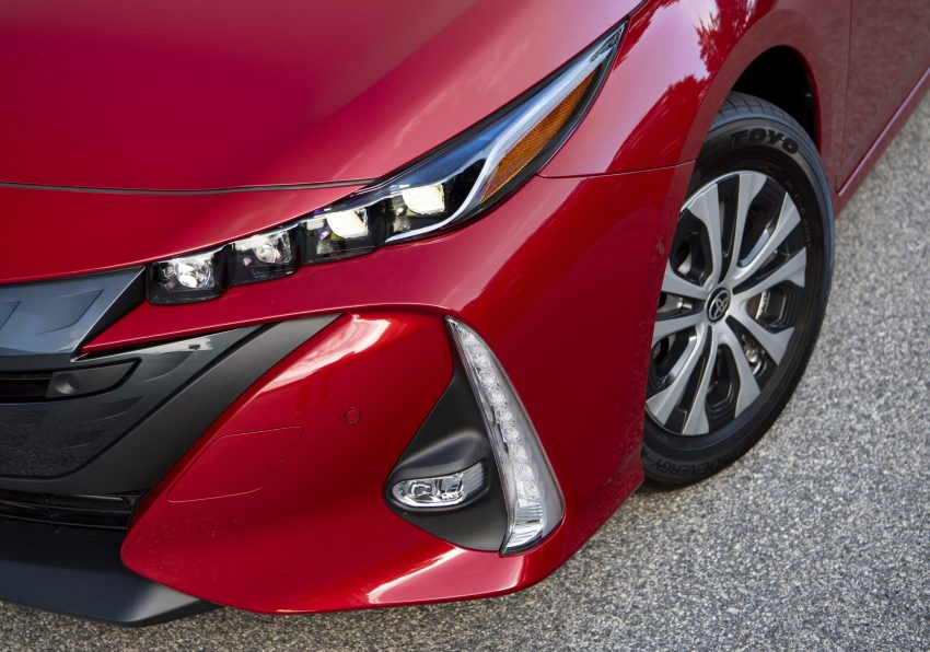 2022 Toyota Prius Prime - Headlight Wallpaper 850x596 #13