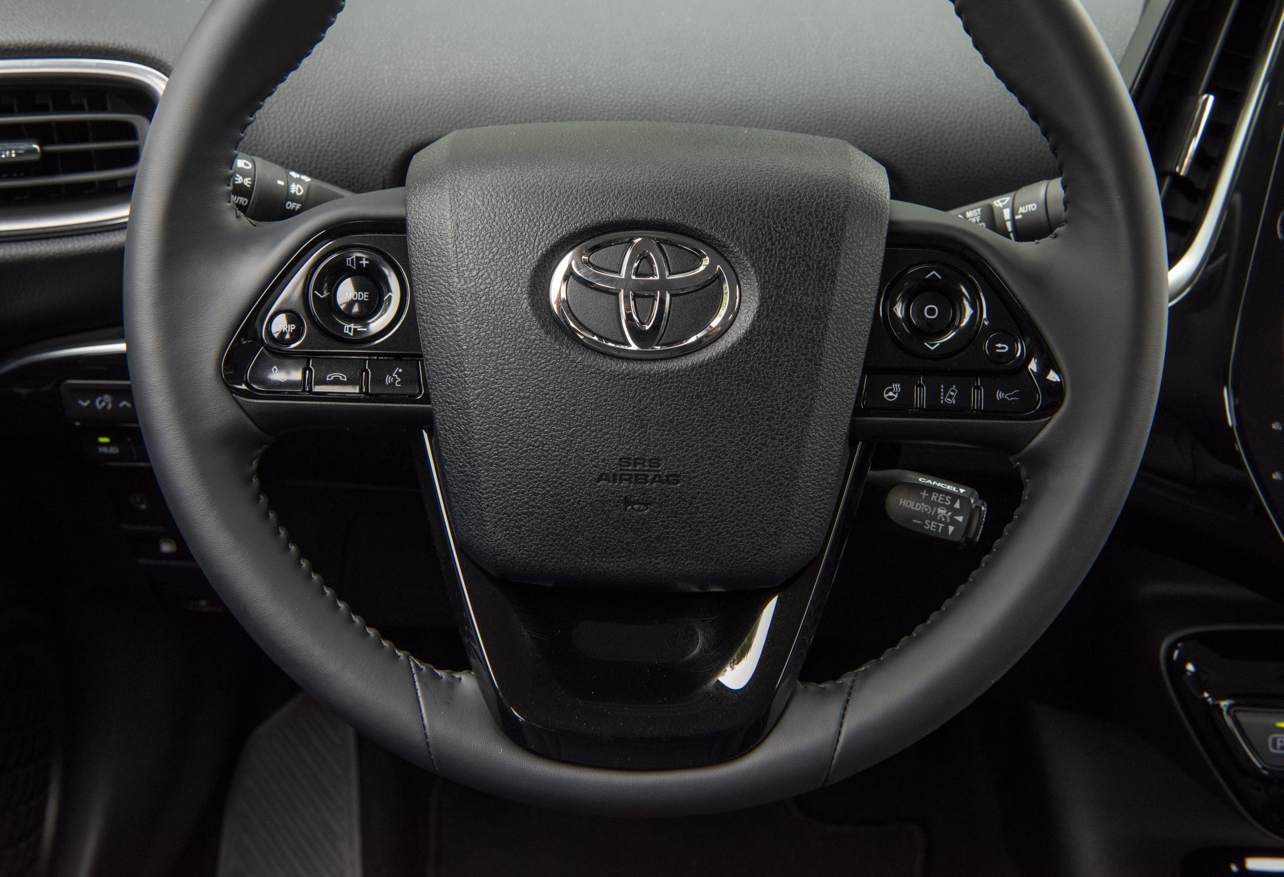 Download 2022 Toyota Prius Prime - Interior, Steering Wheel HD Wallpaper 2560x1749 #24