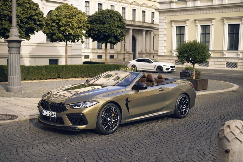 2023 BMW M8 Competition Convertible - Front Three-Quarter Wallpaper 850x567 #7