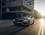 2023 BMW M8 Competition Convertible - Front Wallpaper 190x150