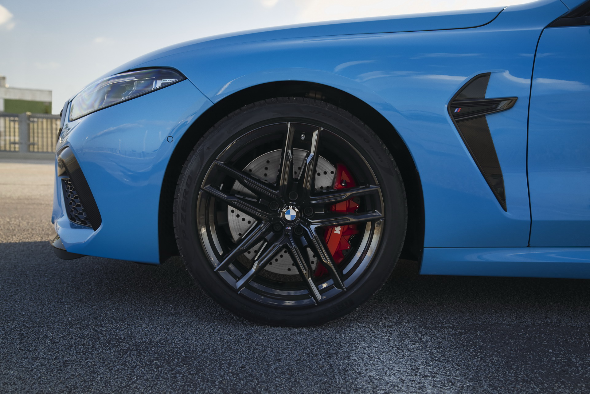 Download 2023 BMW M8 Competition Coupe - Wheel HD Wallpaper 1921x1281 #19