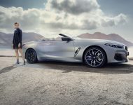 2023 BMW M850i xDrive Convertible - Front Three-Quarter Wallpaper 190x150
