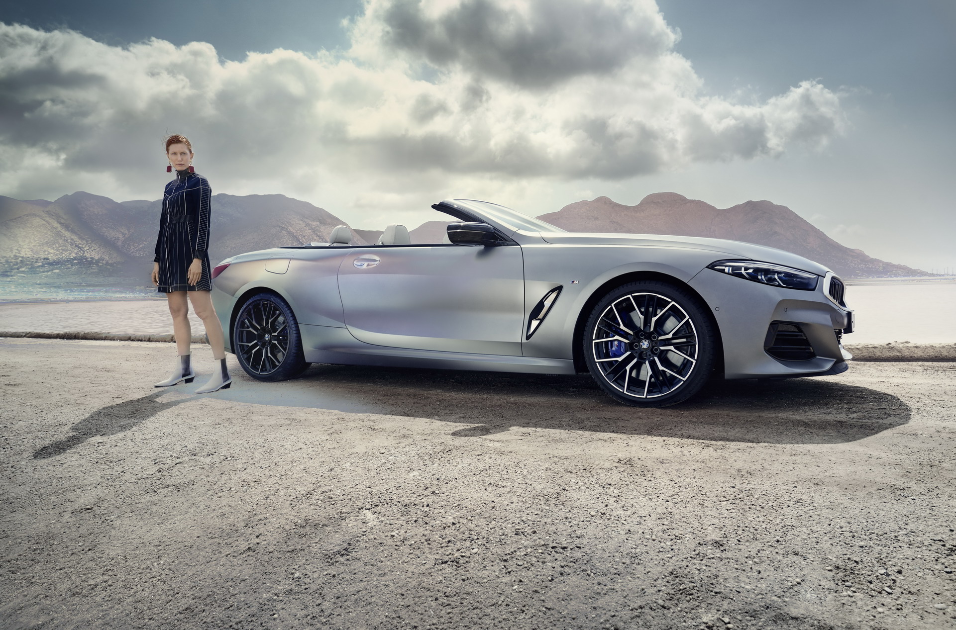 Download 2023 BMW M850i xDrive Convertible - Front Three-Quarter HD Wallpaper 1921x1267 #4