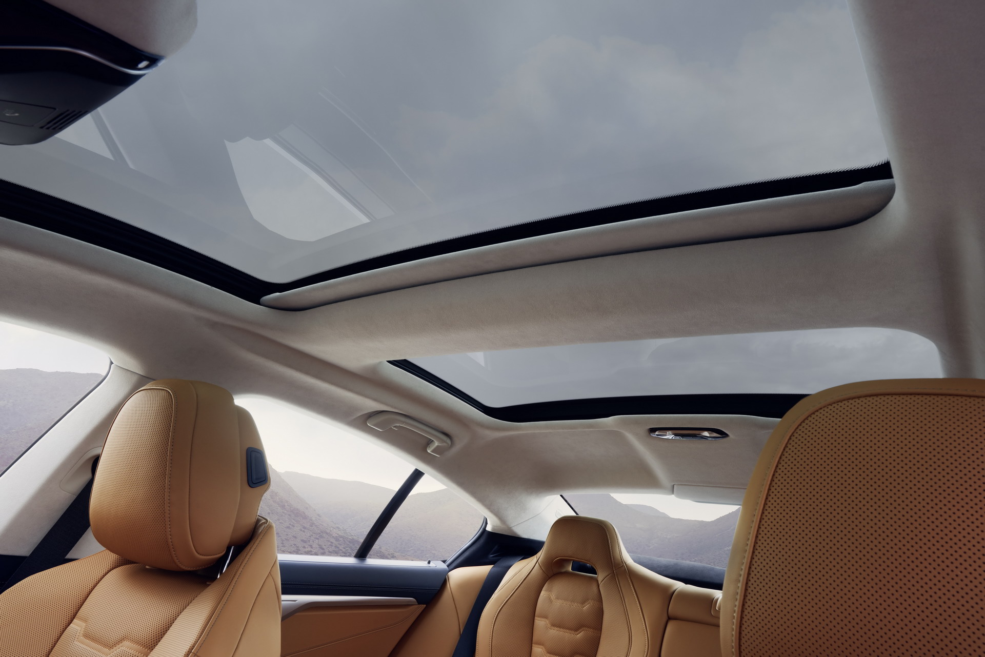 Download 2023 BMW M850i xDrive Gran Coupe - Panoramic Roof HD Wallpaper 1921x1281 #19