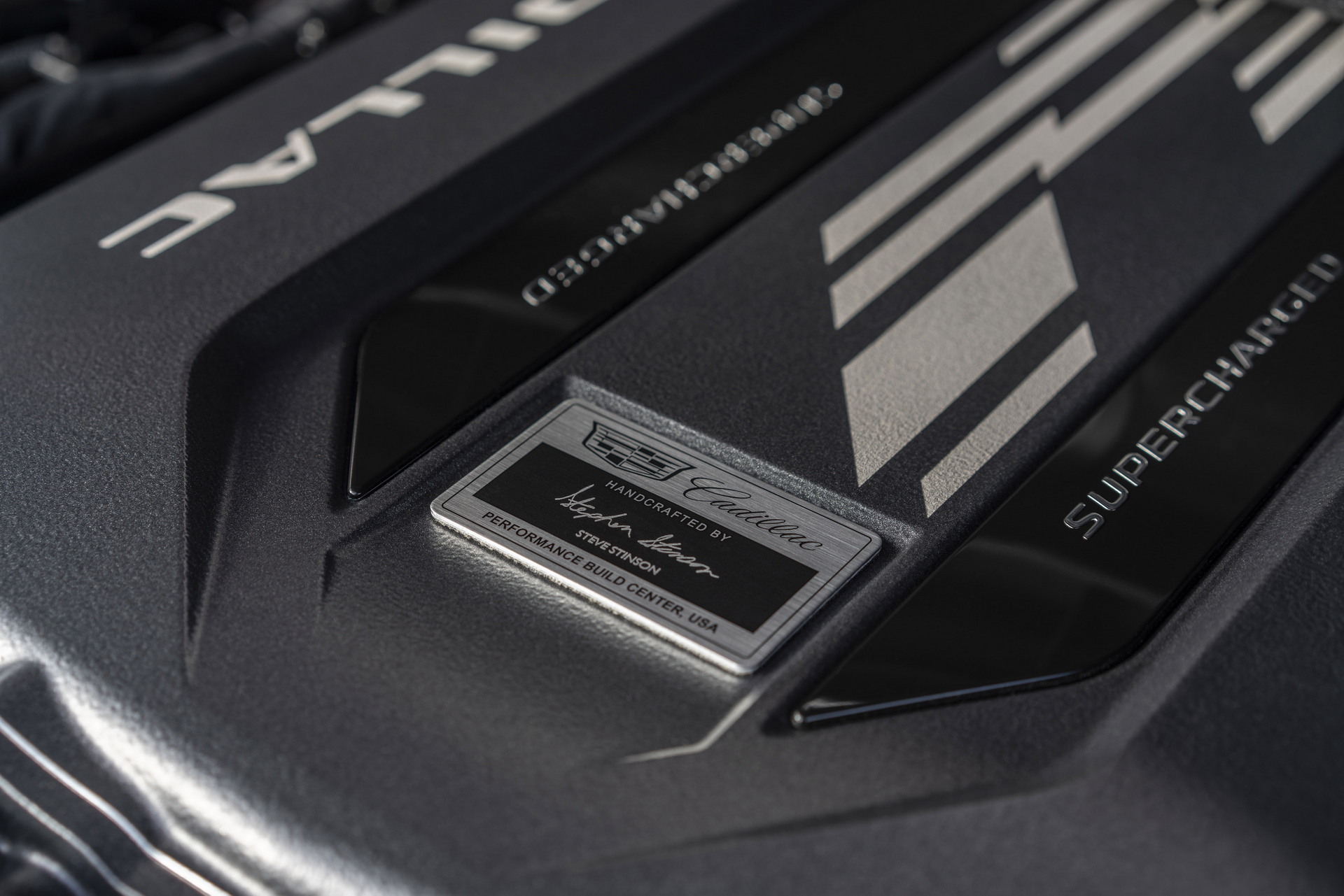 Download 2023 Cadillac Escalade-V - Engine HD Wallpaper 1920x1281 #28