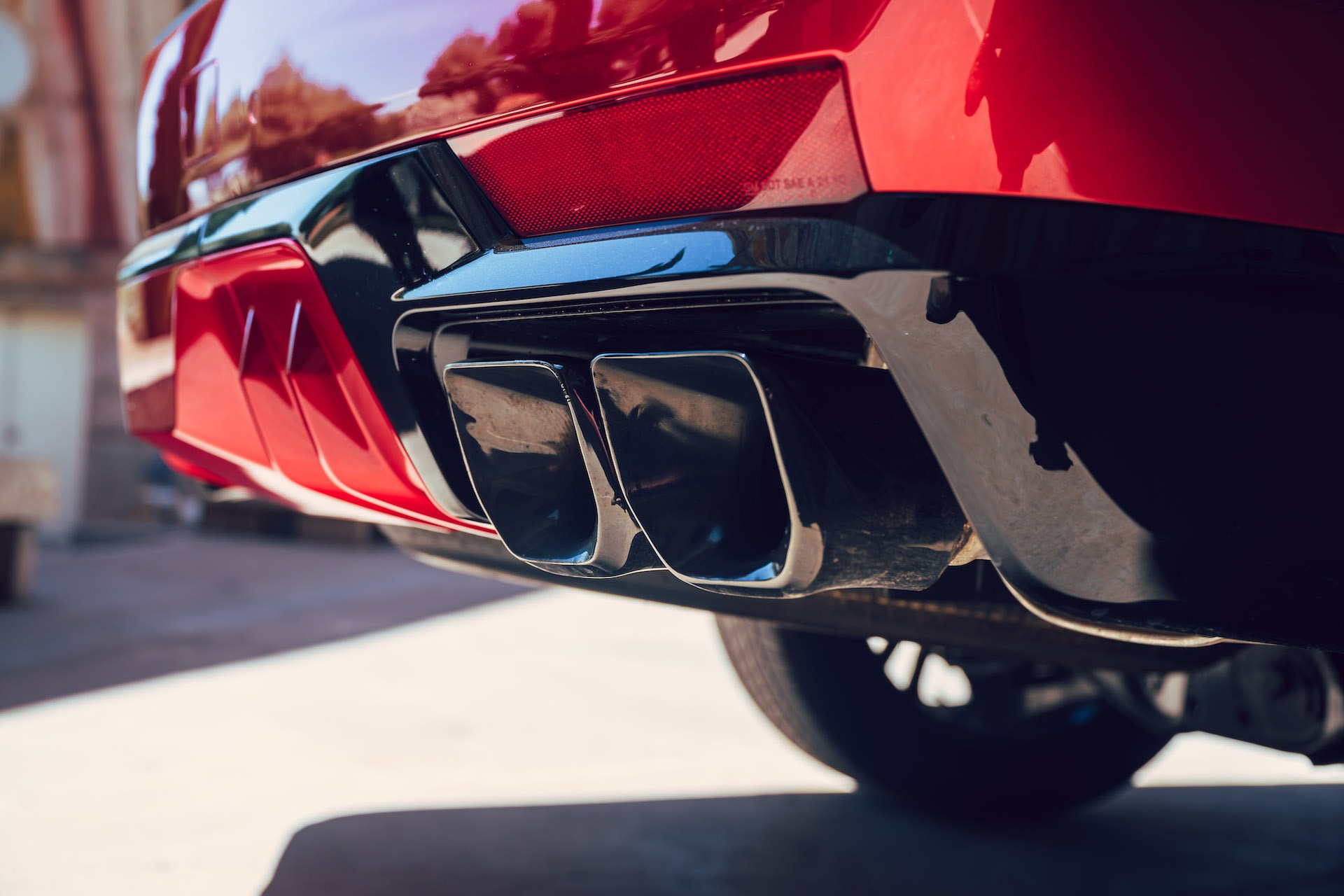 Download 2023 Cadillac Escalade-V - Exhaust HD Wallpaper 1920x1280 #50