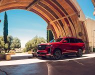 2023 Cadillac Escalade-V - Front Three-Quarter Wallpaper 190x150