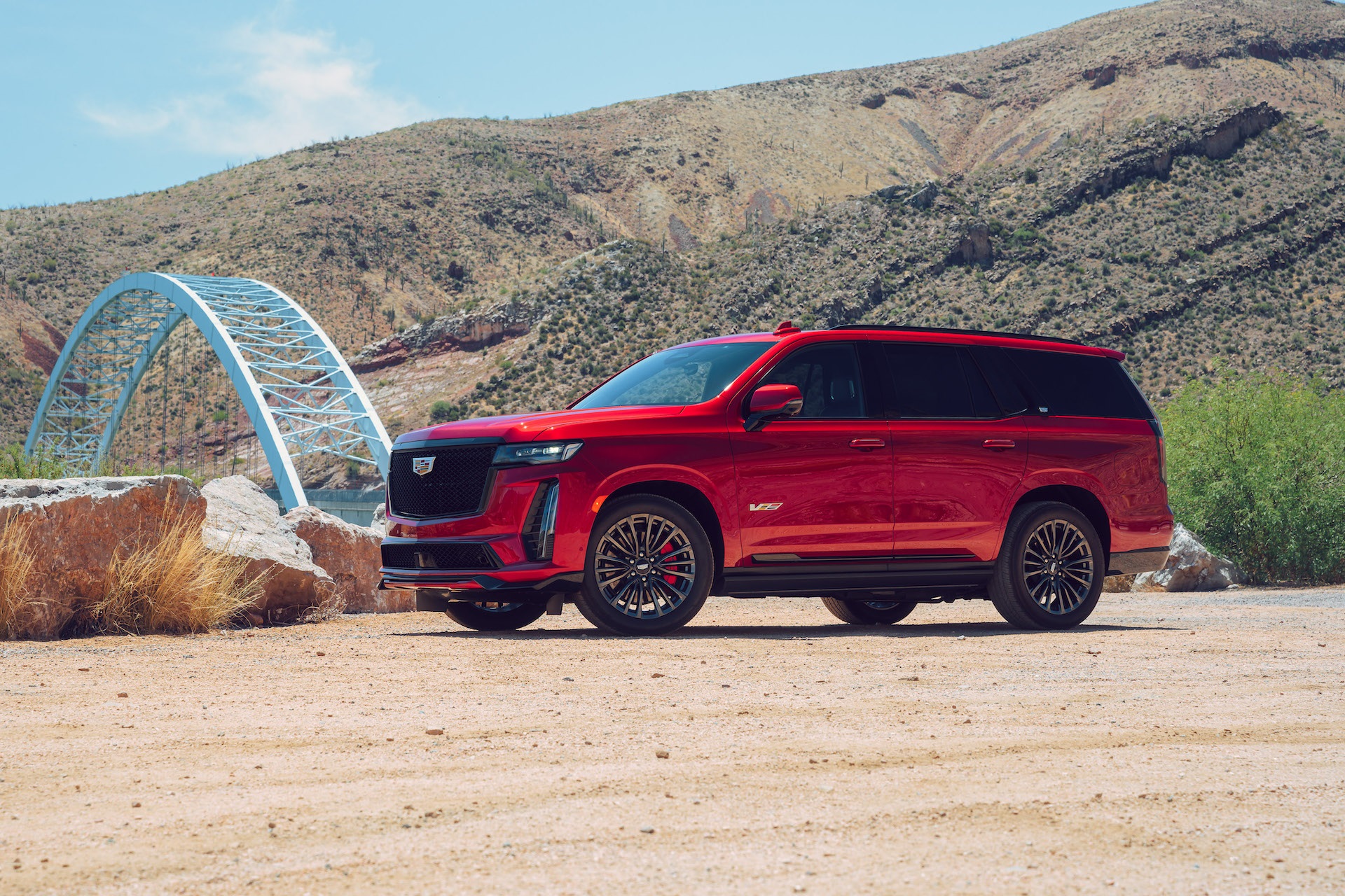 Download 2023 Cadillac Escalade-V - Front Three-Quarter HD Wallpaper 1920x1280 #39