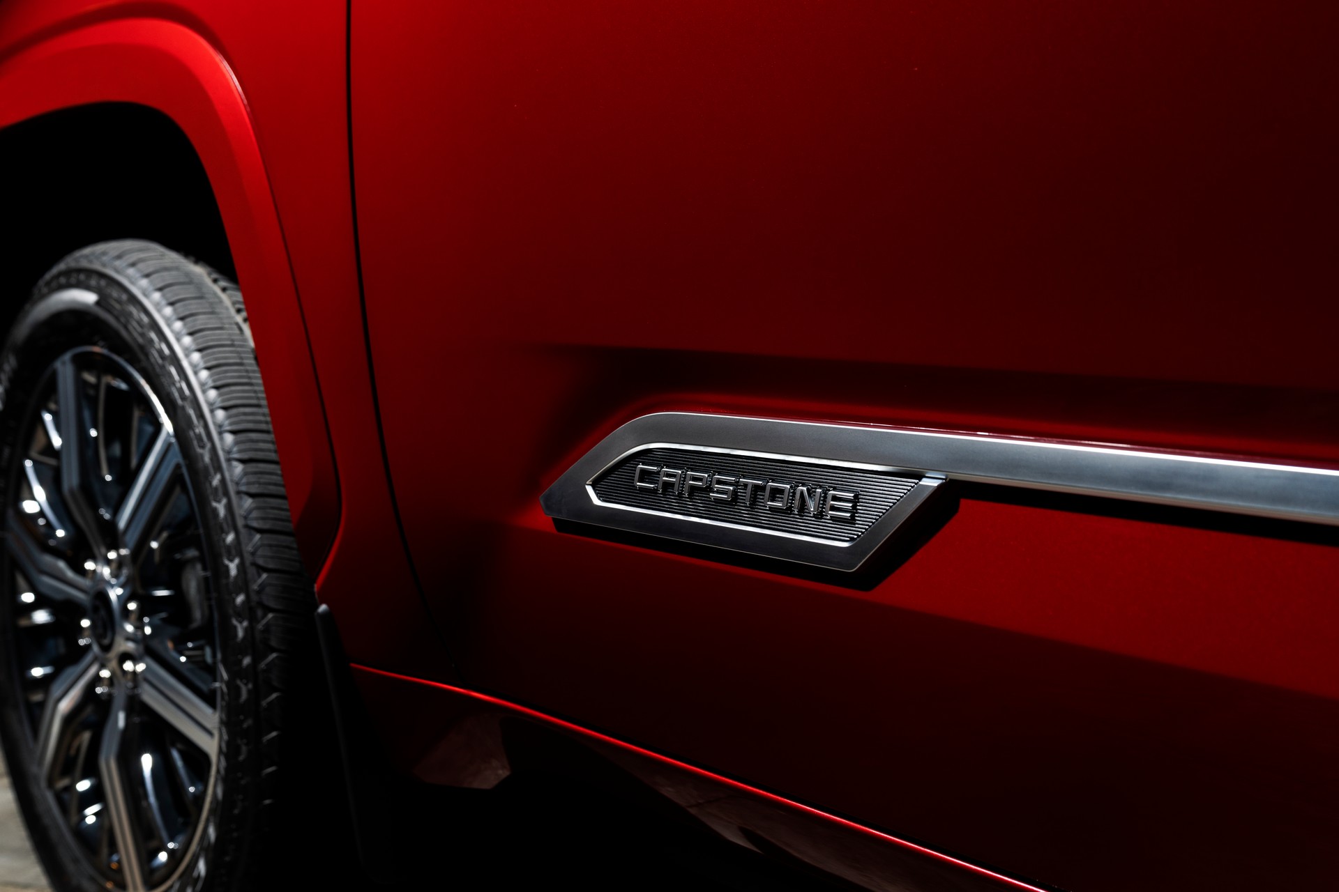 Download 2023 Toyota Sequoia Capstone - Badge HD Wallpaper 1920x1280 #11