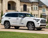 2023 Toyota Sequoia Capstone - Front Three-Quarter Wallpaper 190x150