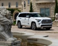 2023 Toyota Sequoia Capstone - Front Three-Quarter Wallpaper 190x150