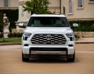 2023 Toyota Sequoia Capstone - Front Wallpaper 190x150