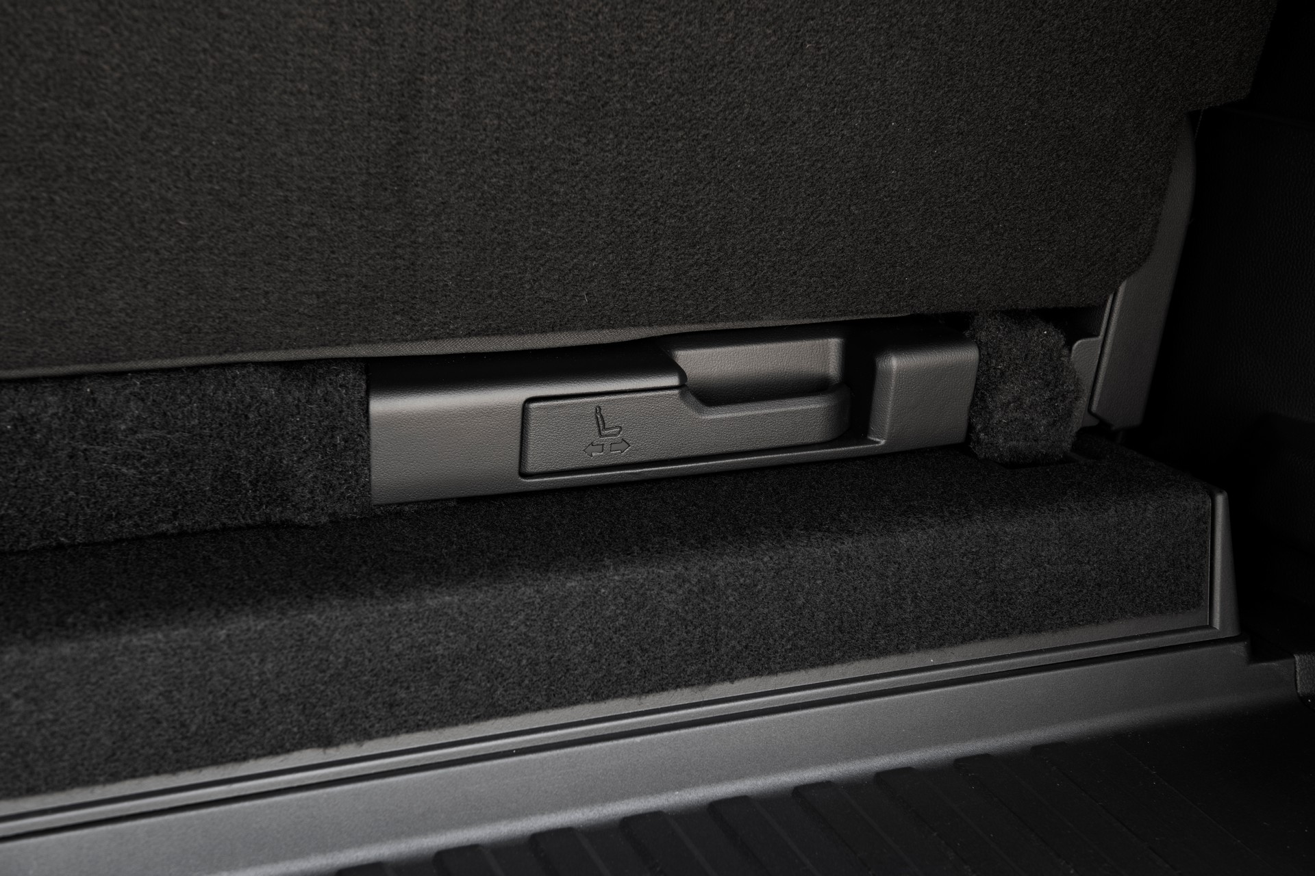 Download 2023 Toyota Sequoia Capstone - Interior, Detail HD Wallpaper 1920x1280 #112