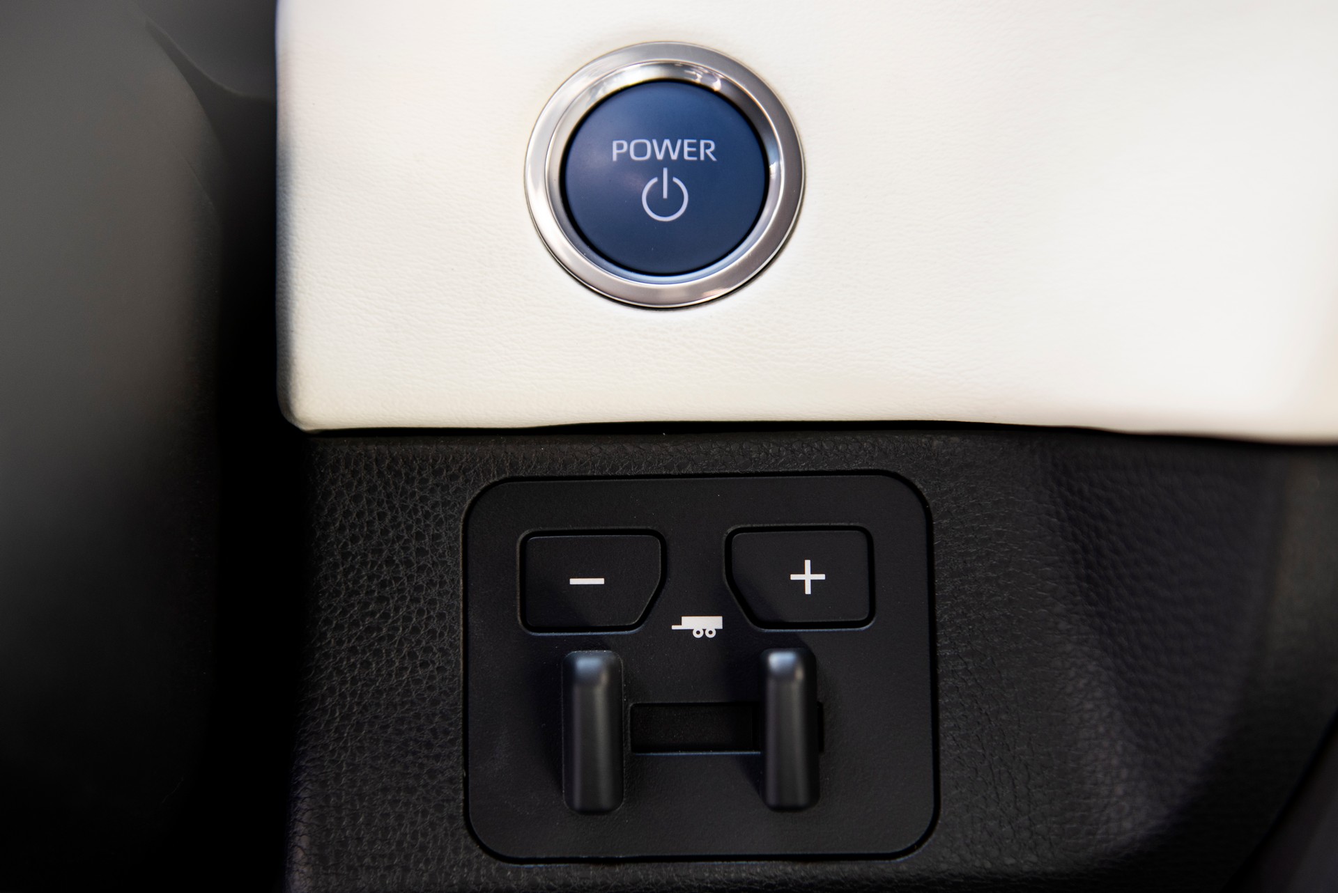 Download 2023 Toyota Sequoia Capstone - Interior, Detail HD Wallpaper 1920x1282 #86