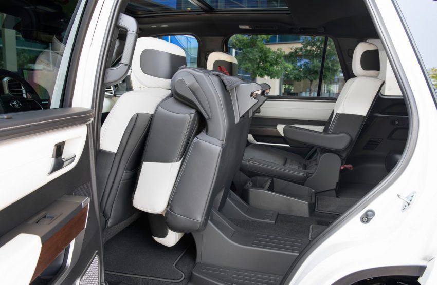 2023 Toyota Sequoia Capstone - Interior, Rear Seats Wallpaper 850x556 #110