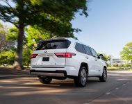 2023 Toyota Sequoia Capstone - Rear Three-Quarter Wallpaper 190x150