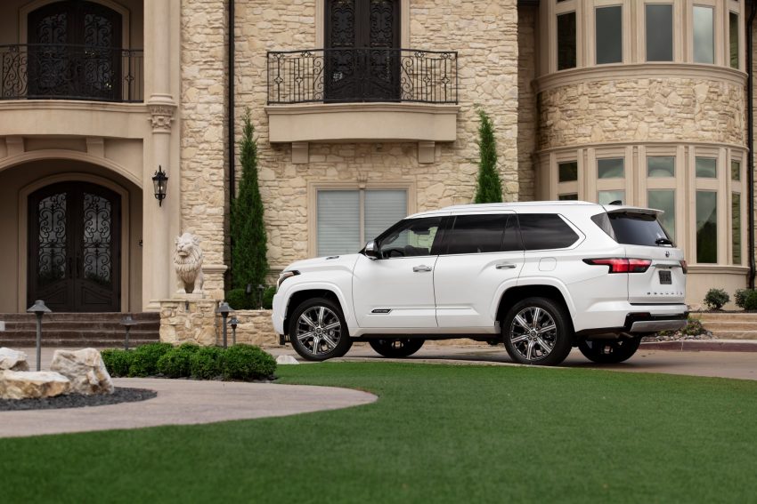 2023 Toyota Sequoia Capstone - Rear Three-Quarter HD Wallpapers 850x567 #36 2023 Toyota Sequoia Capstone - Rear Three-Quarter Wallpaper 850x567 #36