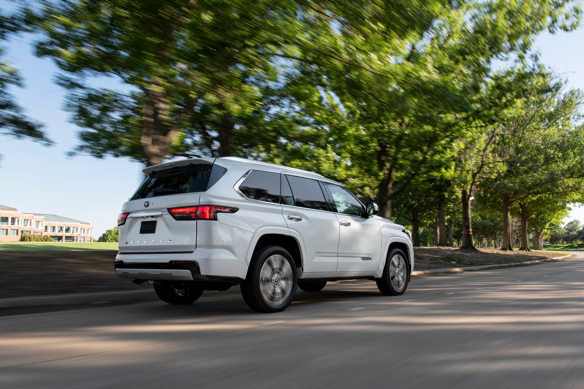 Download 2023 Toyota Sequoia Capstone - Rear Three-Quarter HD Wallpaper 1920x1280 #26