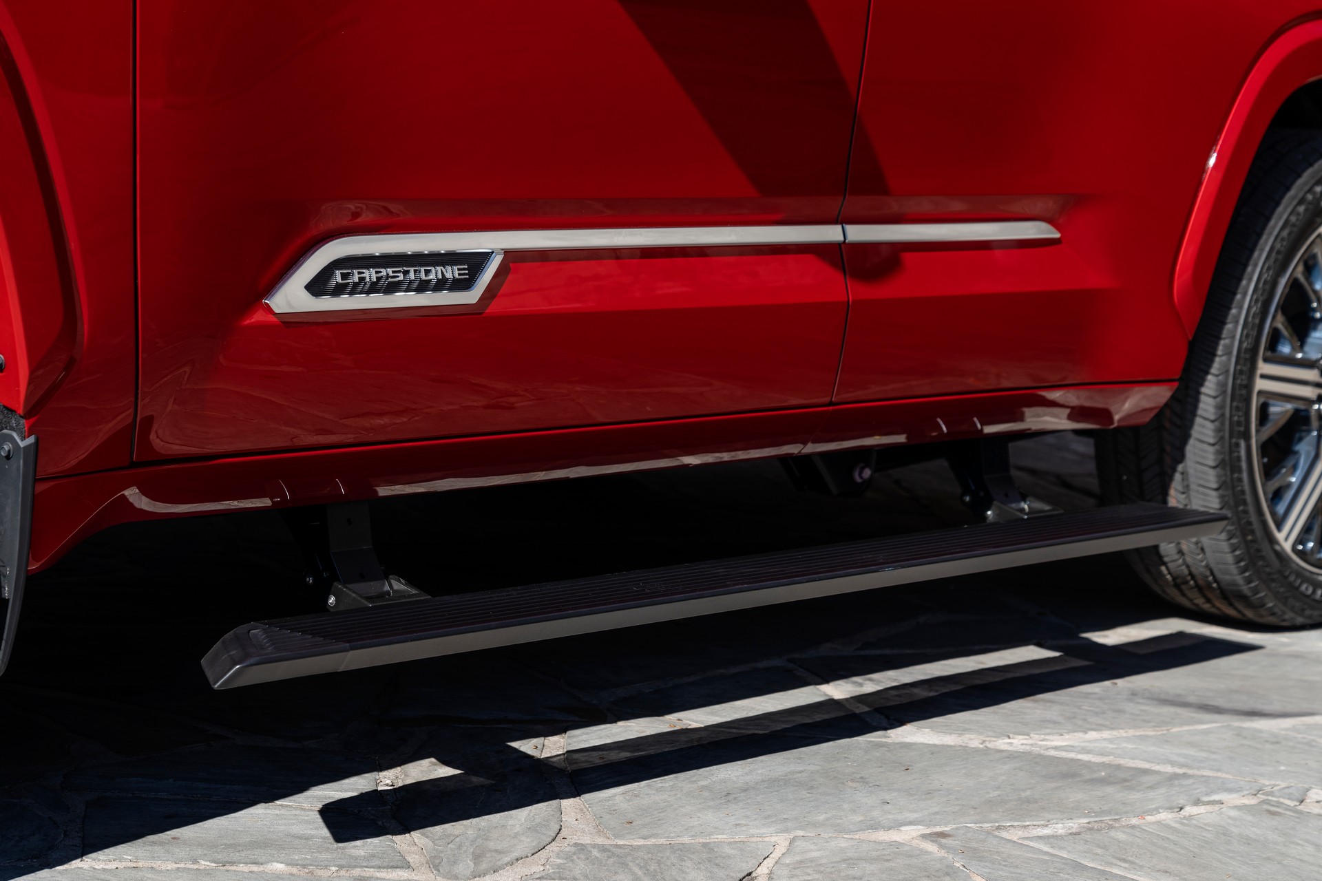 Download 2023 Toyota Sequoia Capstone - Running Boards HD Wallpaper 1920x1280 #10