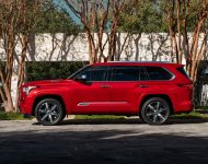 2023 Toyota Sequoia Capstone - Side Wallpaper 190x150