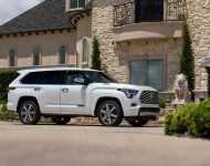 2023 Toyota Sequoia Capstone - Side Wallpaper 190x150