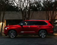 2023 Toyota Sequoia Capstone - Side Wallpaper 190x150