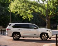 2023 Toyota Sequoia Capstone - Side Wallpaper 190x150